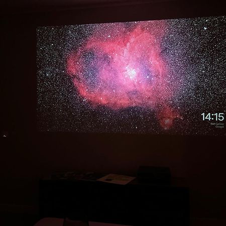 Stylish Apartment With Video Projector Bukarest Exterior foto